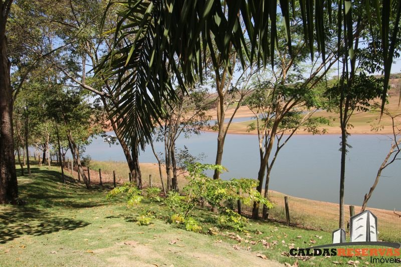 Foto PONTAL DO LAGO